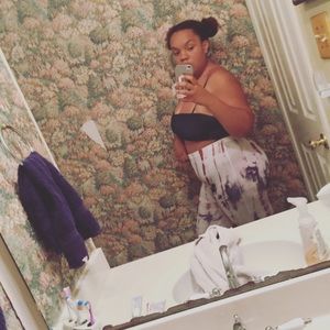 Meet your Posher, Lexie